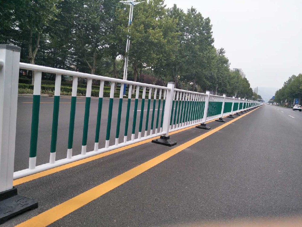 道路护栏