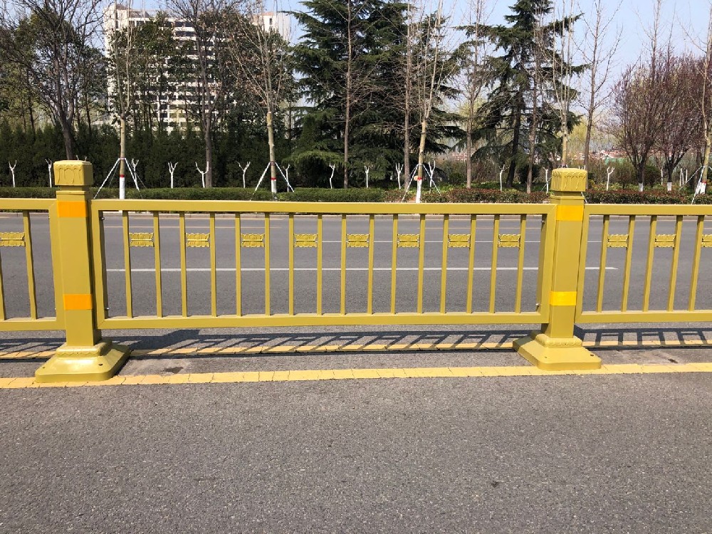 道路护栏