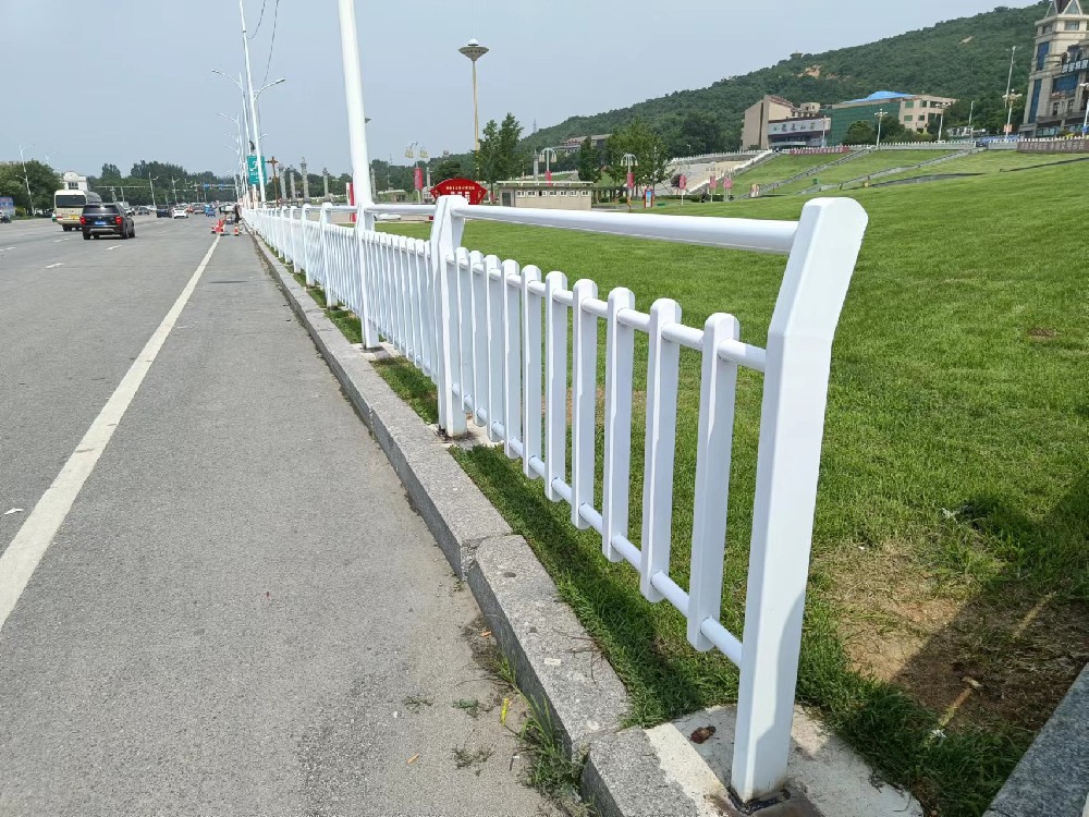 道路护栏