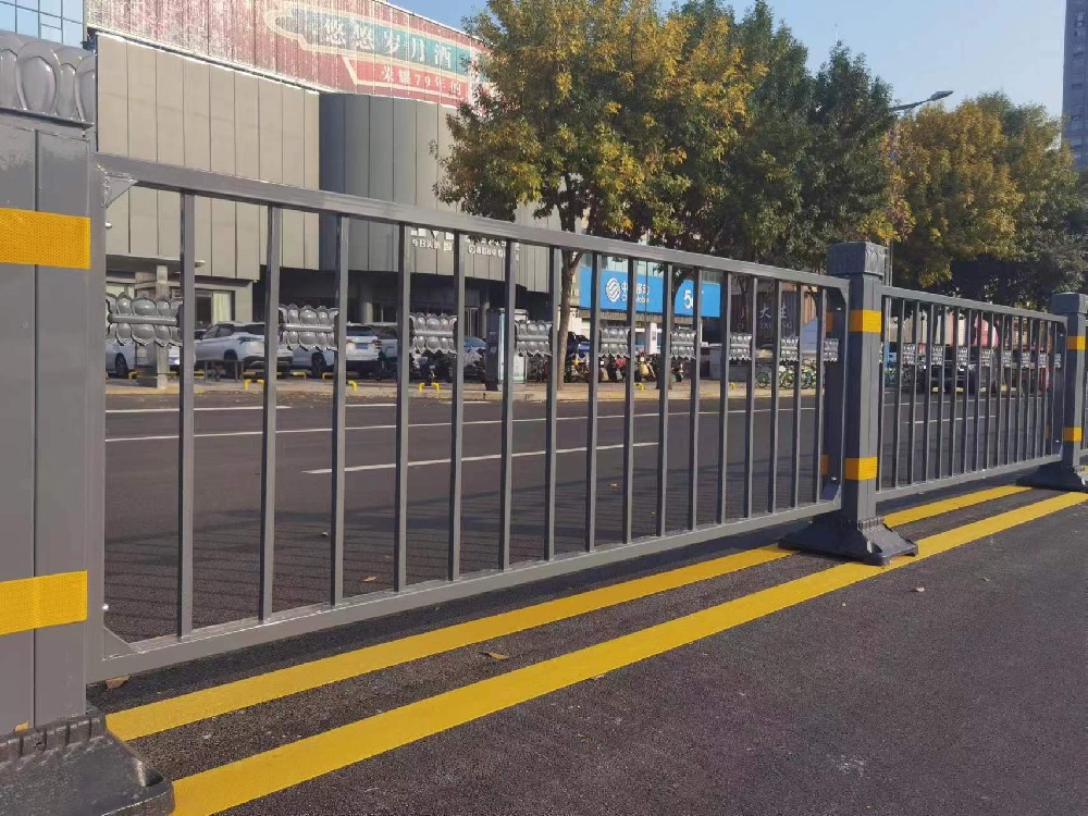 道路护栏